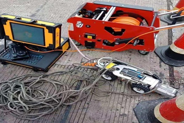 任城CCTV管道检测机器人